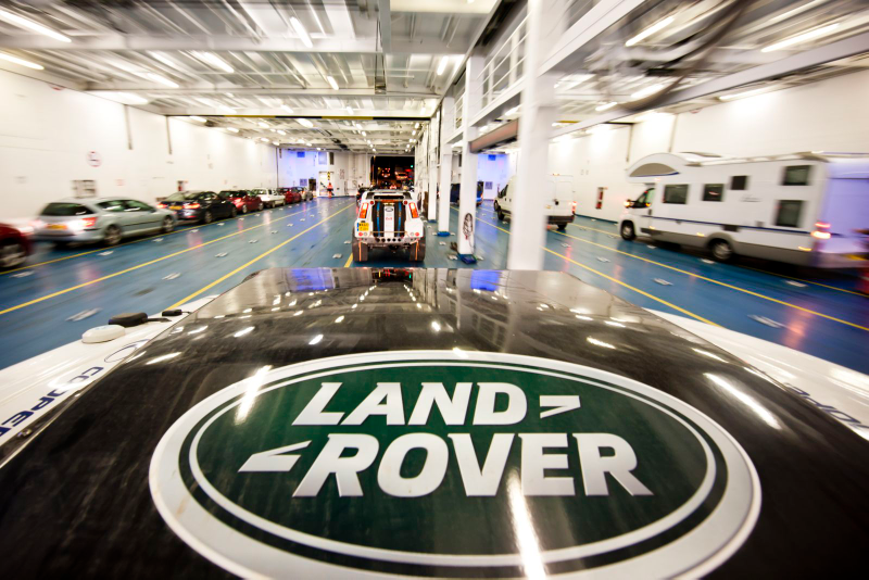 Illustration for article titled Land Rover-Sponsored Race2Recovery Sets Sail To Dakar